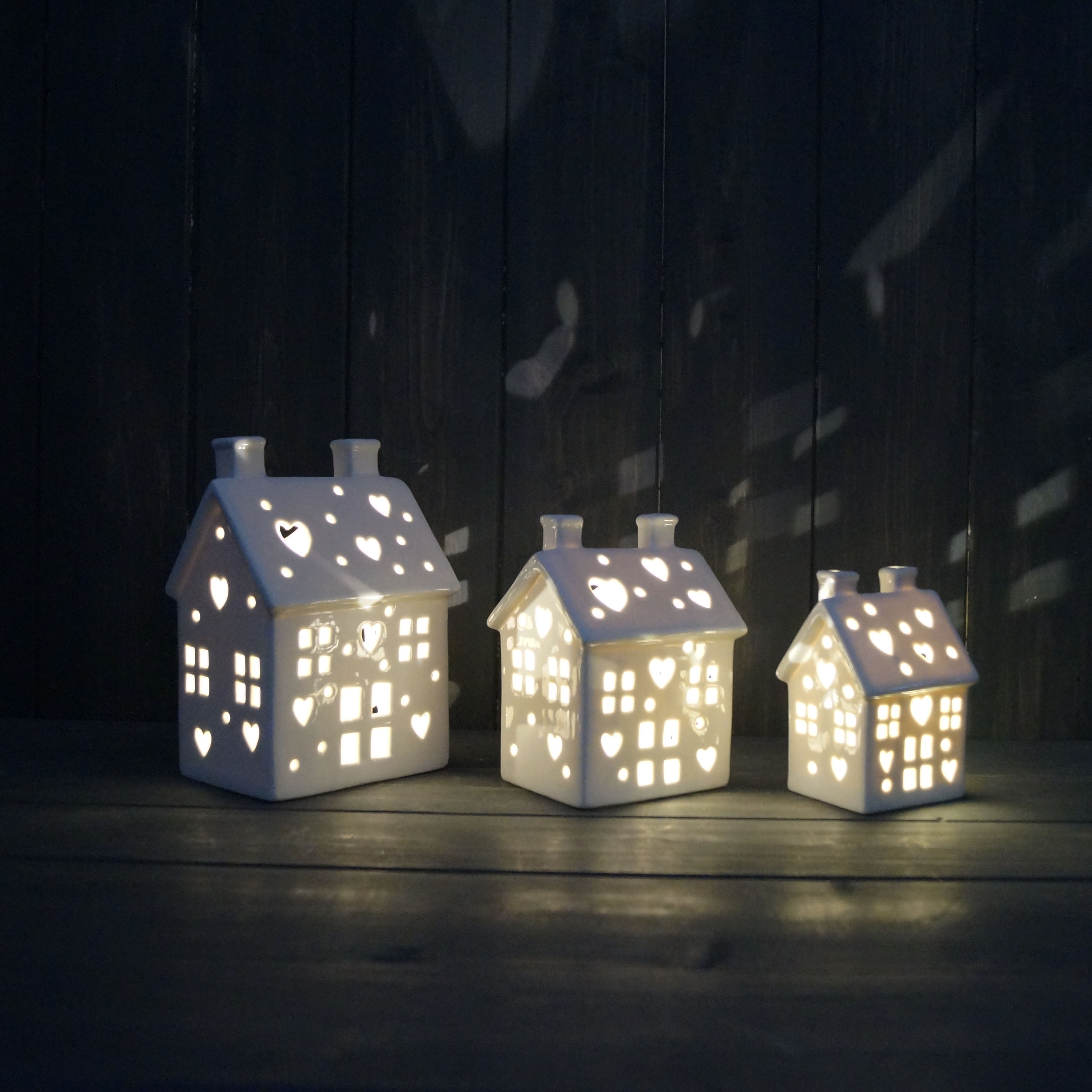 Small White Light Up Ceramic House - Satchville Gift Company